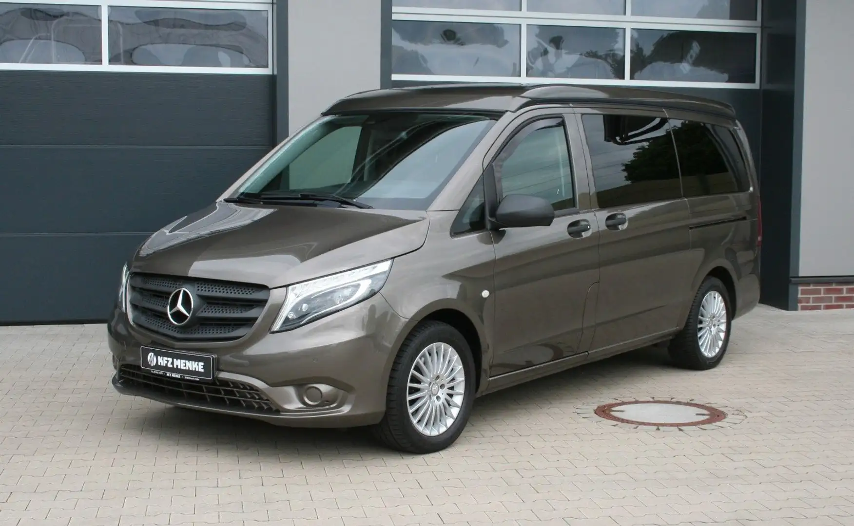 Mercedes-Benz 220 V  250 d Marco Polo Kamera/AHK/GRA/Led/1Hd/Mwst Gris - 1