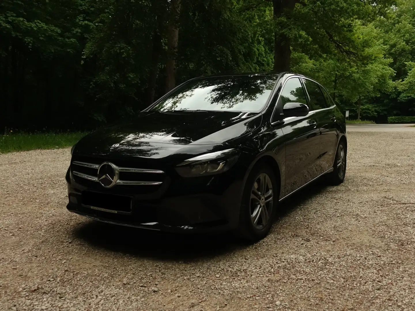 Mercedes-Benz B 220 B-Klasse 4Matic 7G-DCT Progressive Negru - 1
