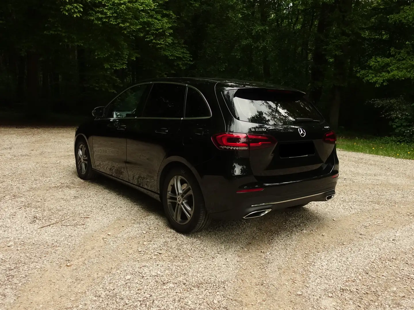 Mercedes-Benz B 220 B-Klasse 4Matic 7G-DCT Progressive Negru - 2