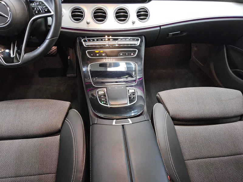 Mercedes-Benz E 220 T d Avantgarde Night Navi Widescreen RFK — photo 6