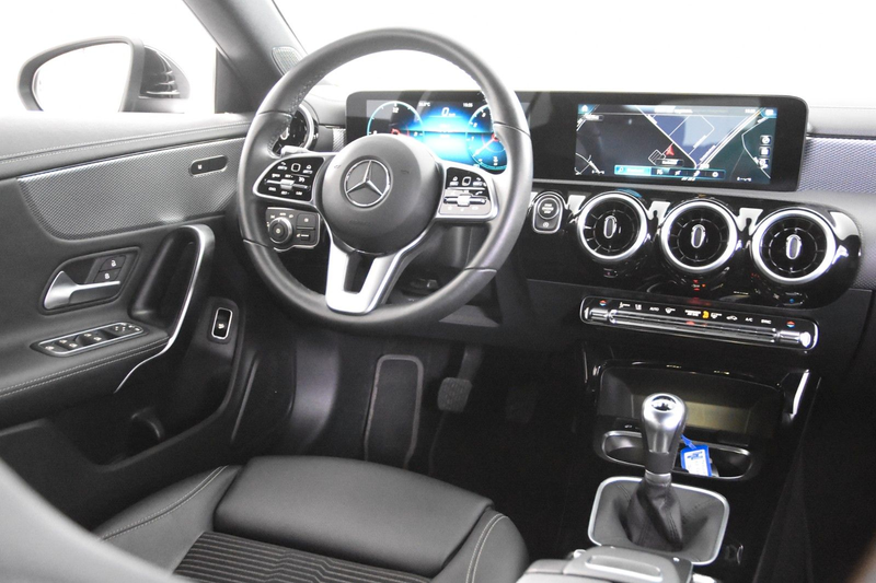Mercedes-Benz CLA 180 *1.Hand*T-Leder*Kamera*Navi* — photo 9
