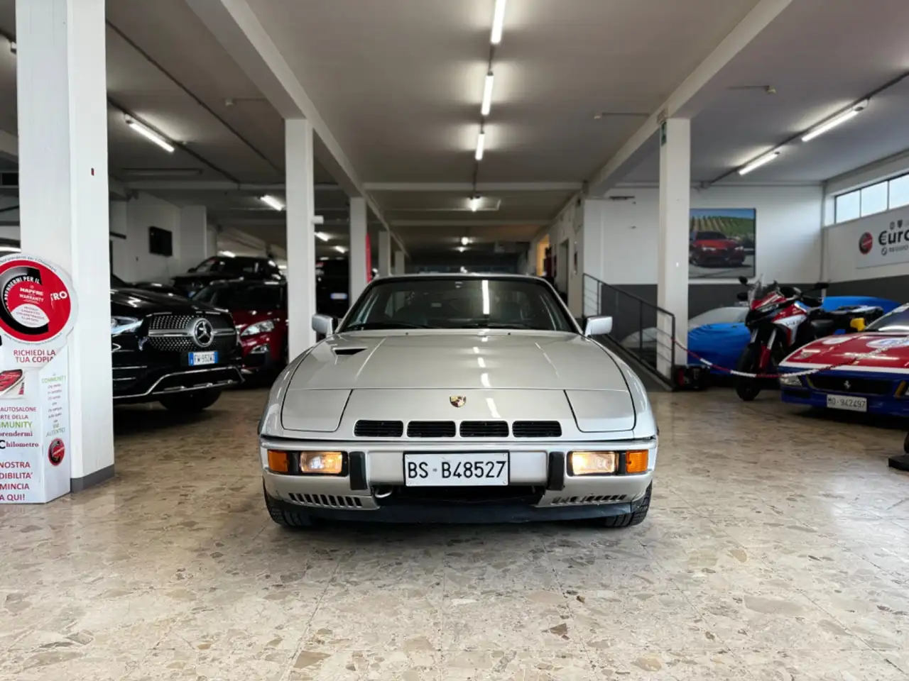 Porsche 924 2.0 Turbo, foto 2