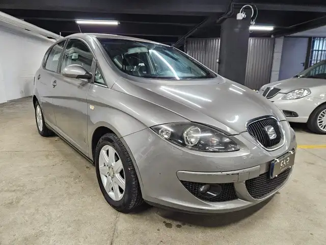 Seat Altea view 3