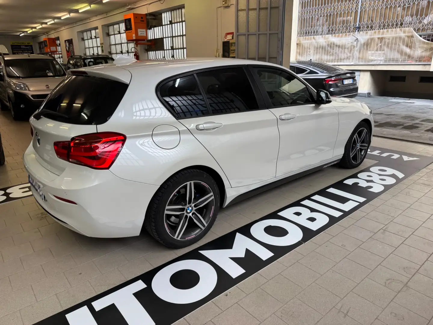 BMW 116 116d 5p. Sport Bianco - 2