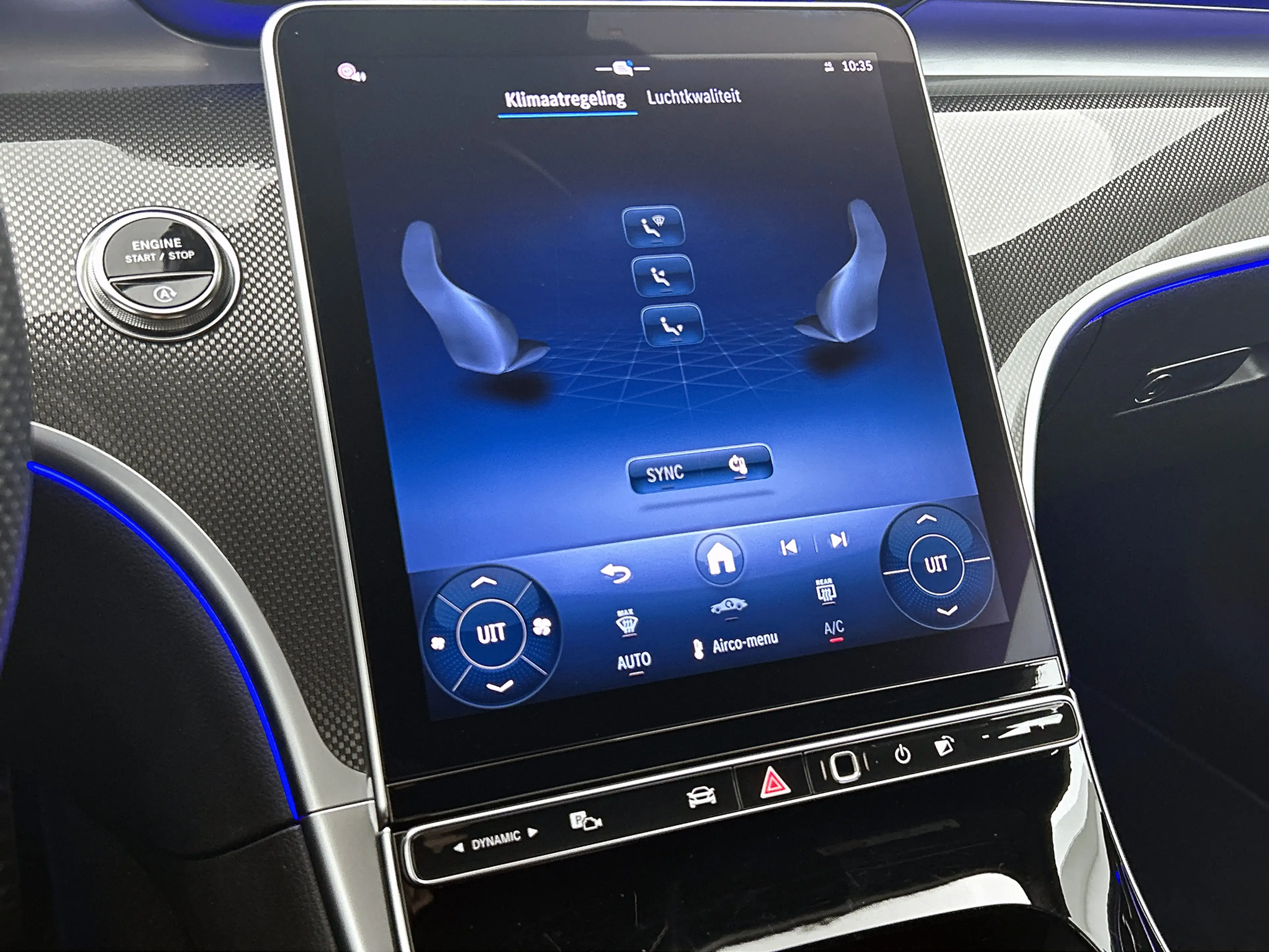 Mercedes-Benz CLE 180 Cabriolet AMG Line | Airscarf | Aircap | Memory | — photo 9