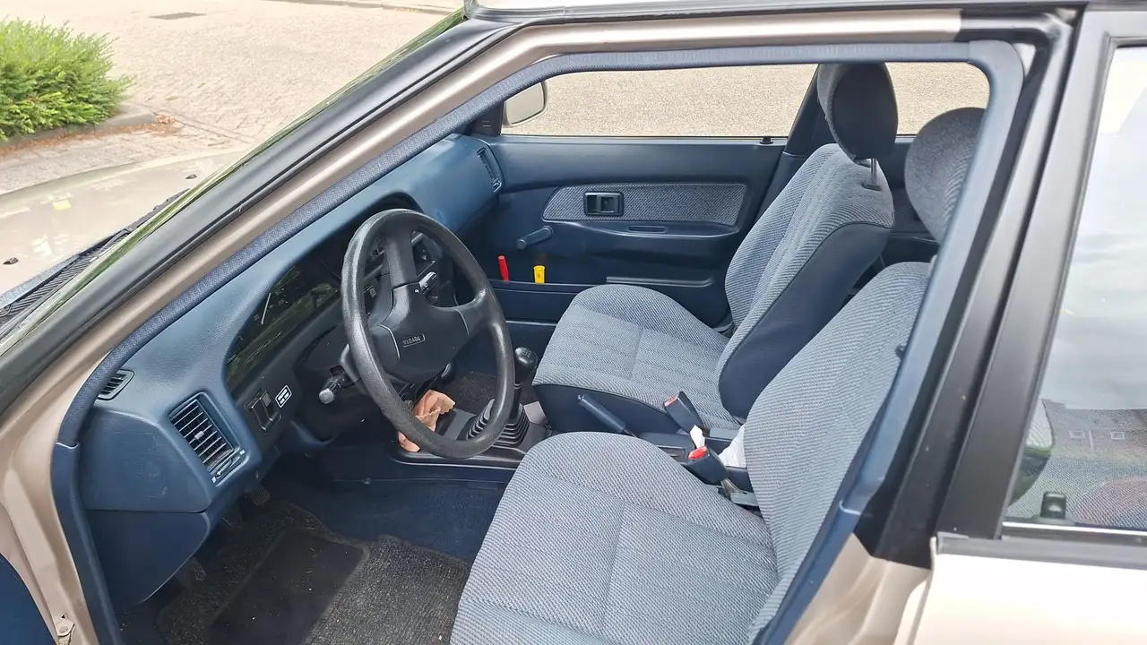 Toyota Corolla 1.6 XL, foto 6