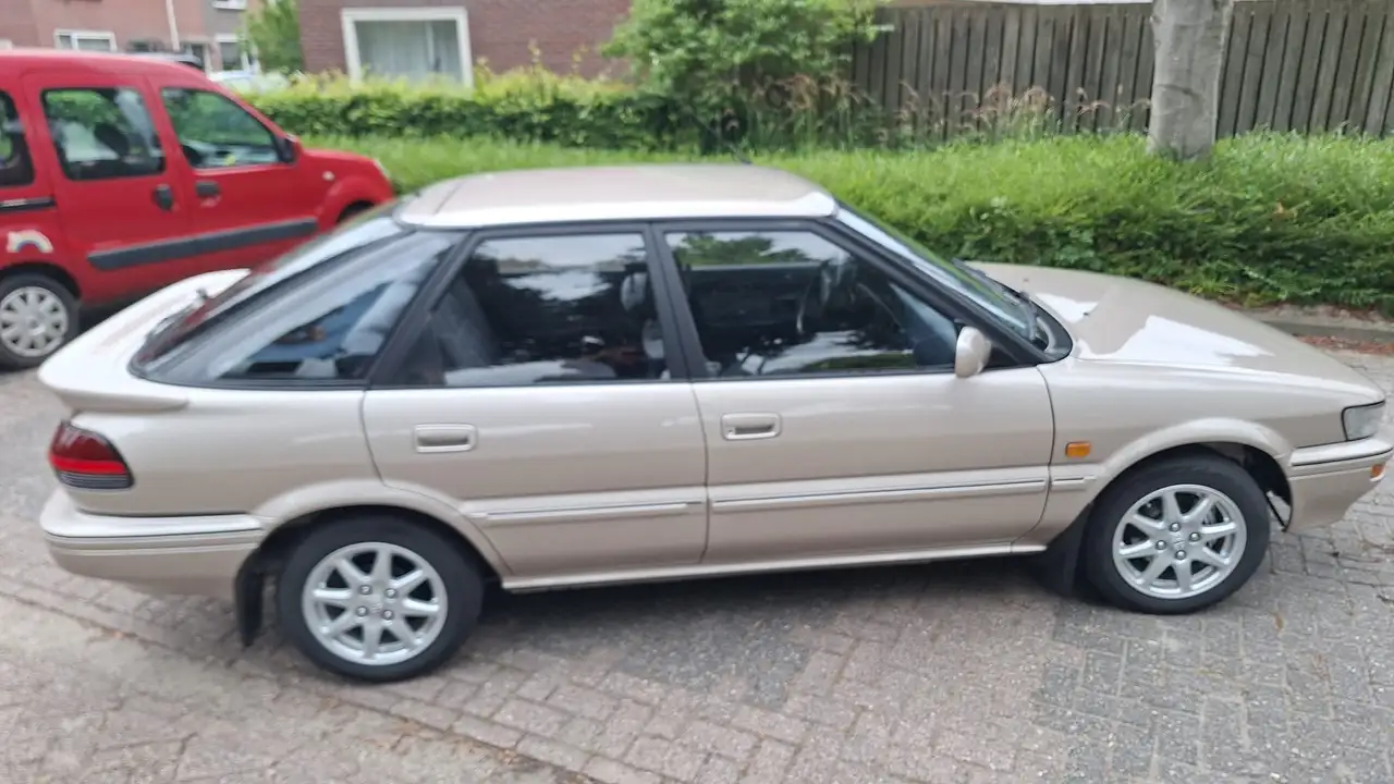 Toyota Corolla 1.6 XL, foto 3