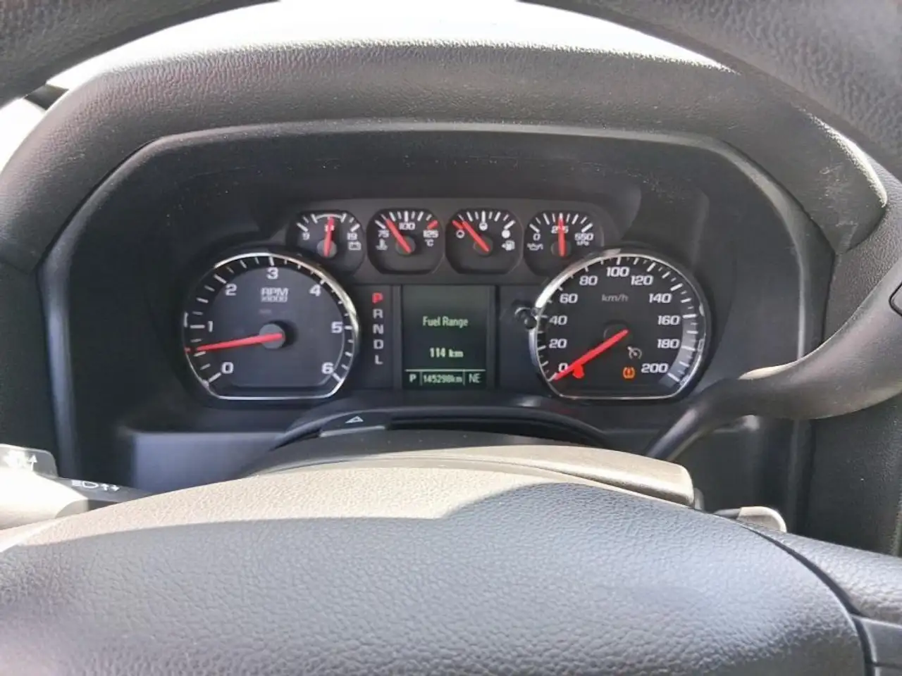 Chevrolet Silverado 1500 photo Chevrolet Silverado 1500