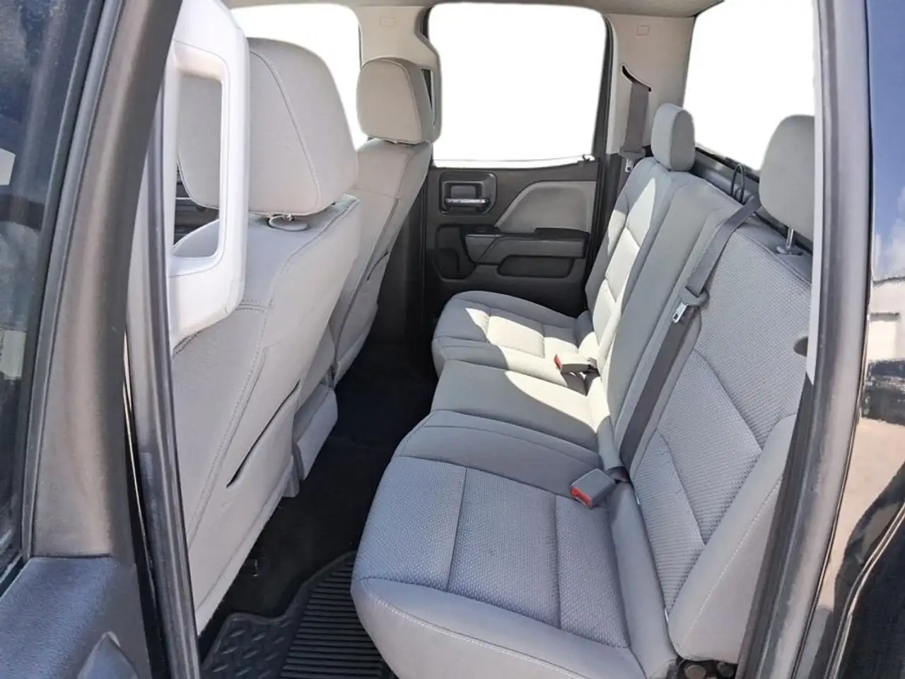 Chevrolet Silverado 1500 photo Chevrolet Silverado 1500
