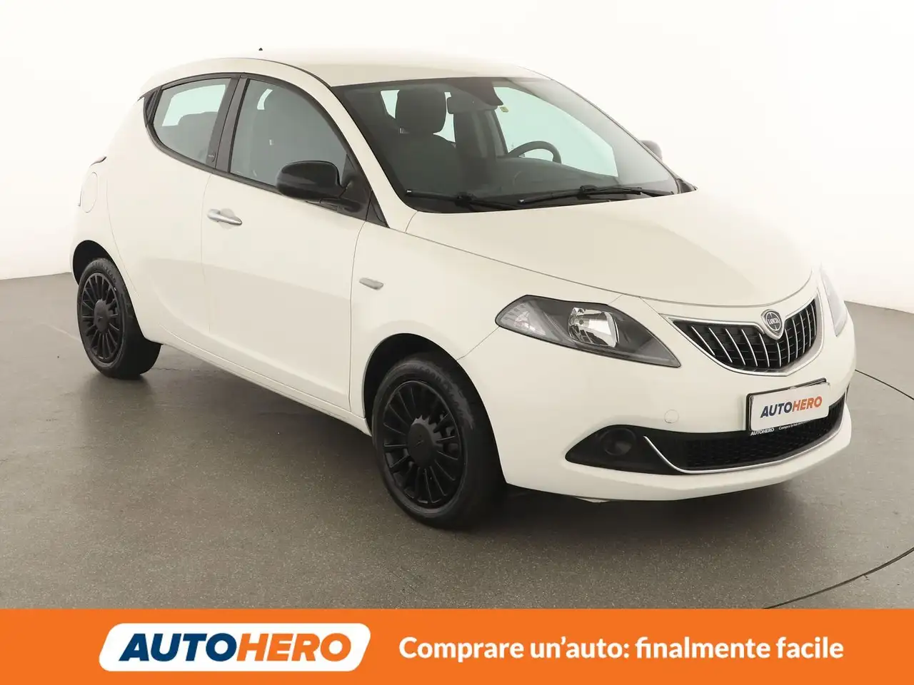 Lancia Ypsilon 2021 — фото 8