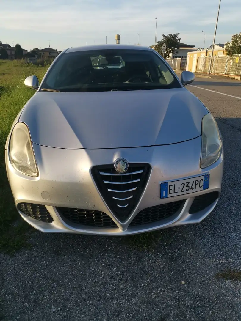 Alfa Romeo Giulietta Giulietta III 2010 1.6 jtdm(2) Progression c/CL Argento - 1