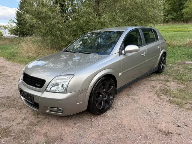 Opel Signum Signum 1.8 - Tüv-Asu NEU (09-2028)