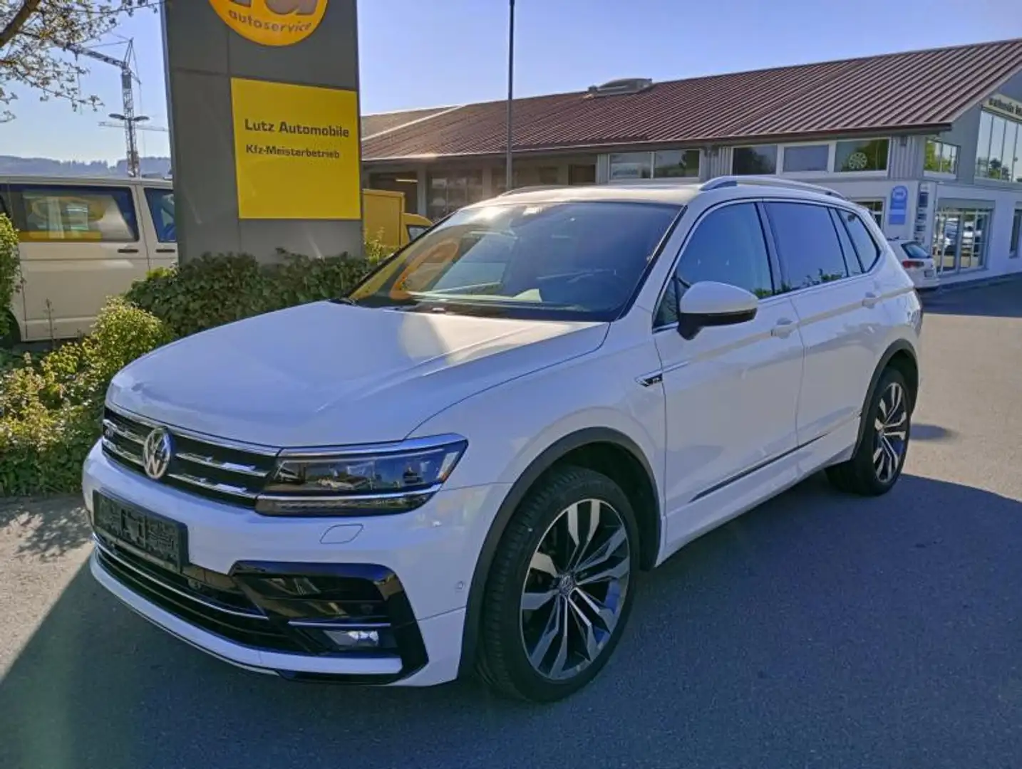 Volkswagen Tiguan Allspace 4Motion Highline Wit - 1