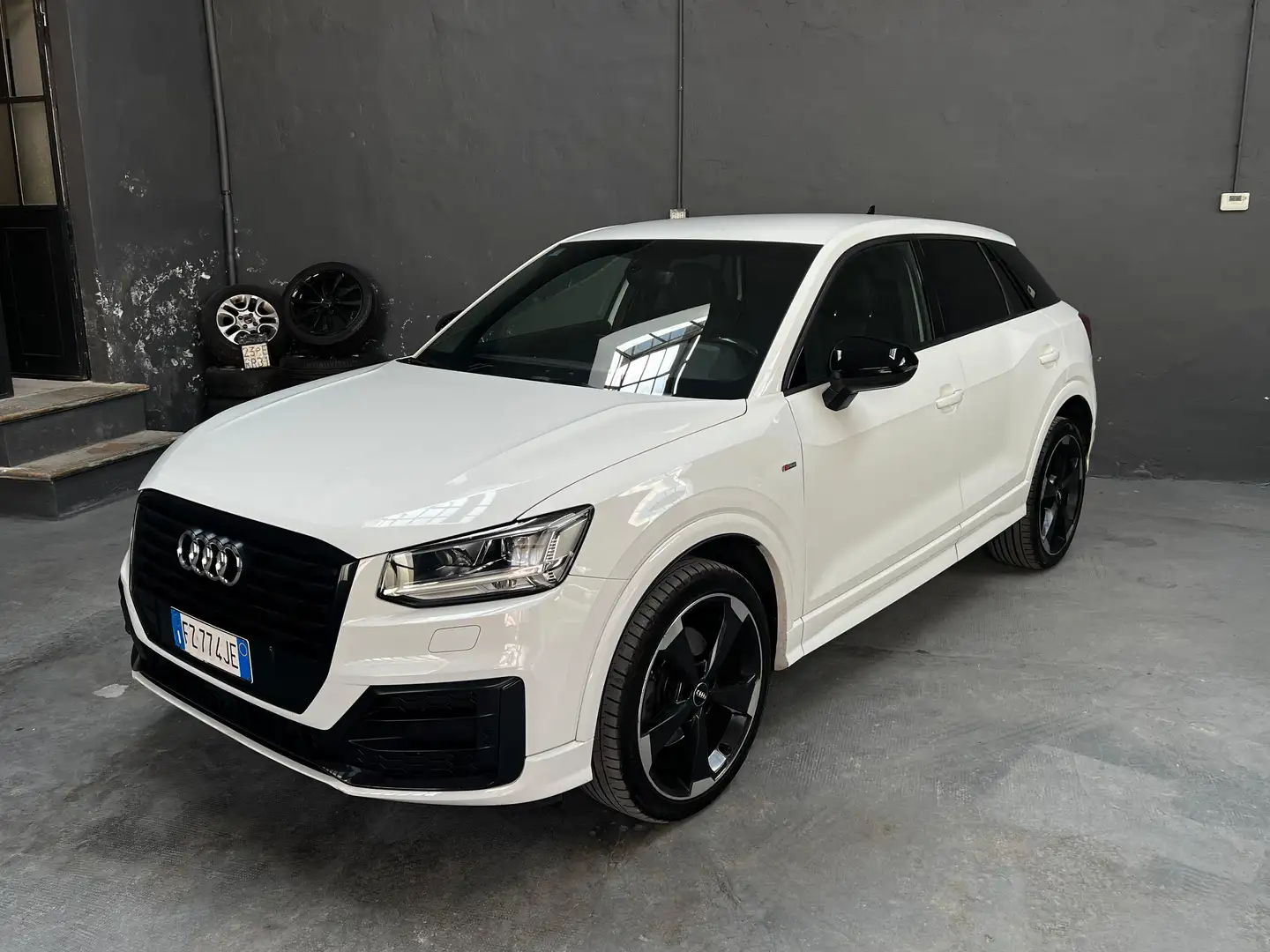 Audi Q2 35 1.5 tfsi S line edition s-tronic Bianco - 1