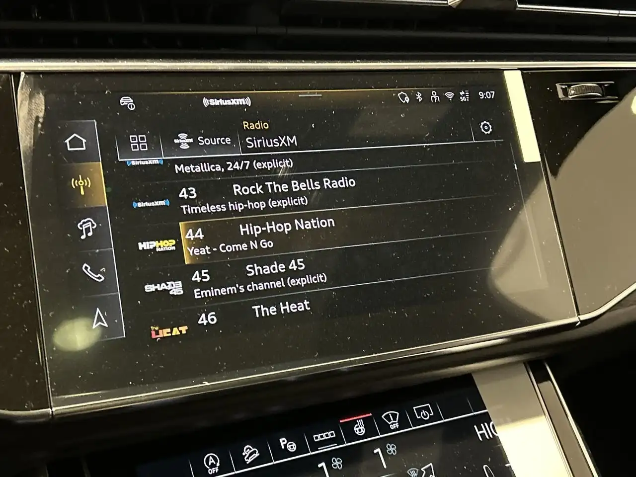 Audi Q7 снимка Audi Q7