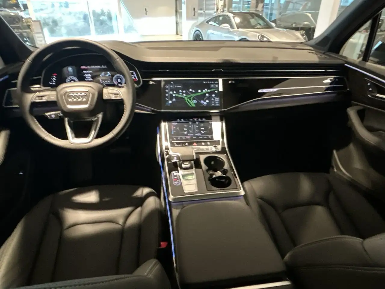 Audi Q7 снимка Audi Q7