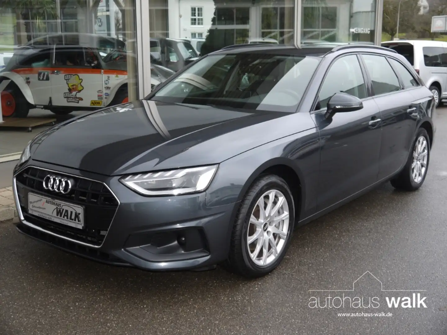 Audi A4 Avant 40 TDI S tronic NAVI AHK LED GRA Grau - 2