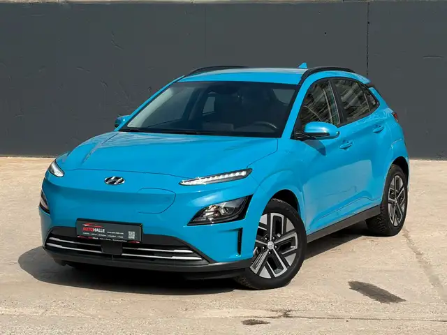 Hyundai KONA E Select SHZ ACC PDC LKA Navi WiFi CarPlay