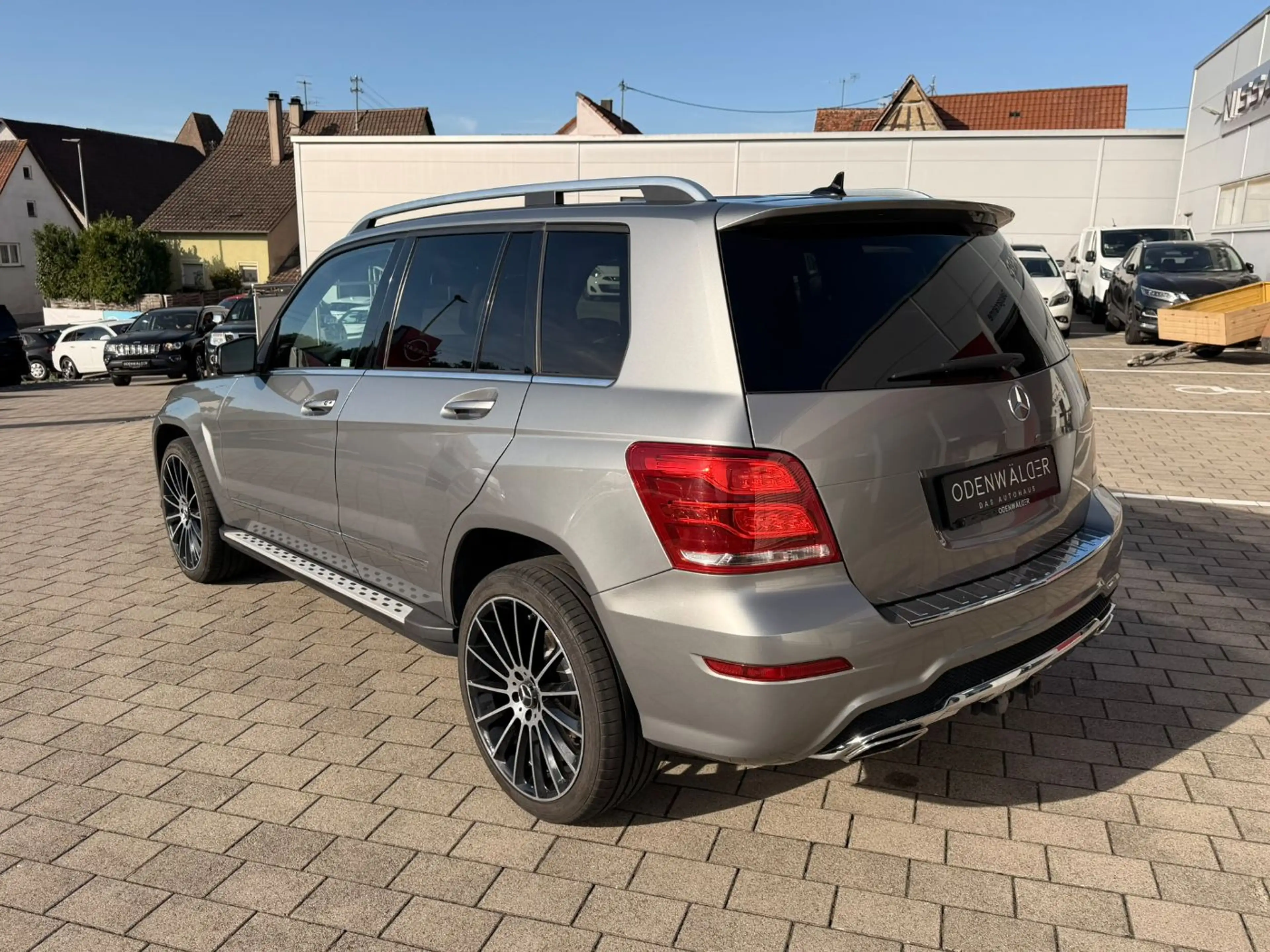 Mercedes-Benz GLK 350 4Matic CGI 4MATIC BlueEff AHK+Navi+Pano — photo 6