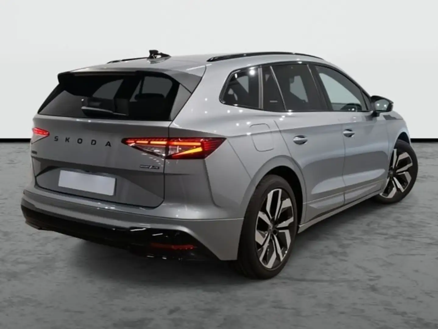 Skoda Sportline 60 140 kW (190 CV) Plateado - 2