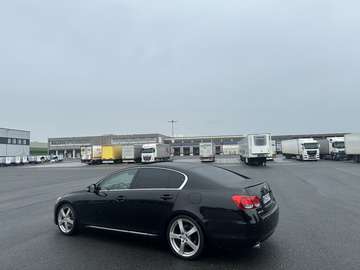 Luxury Line