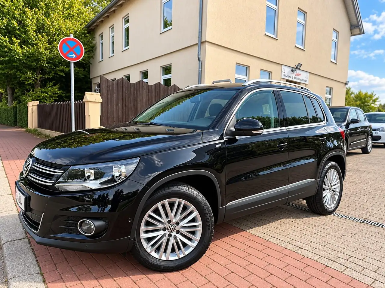 Volkswagen Tiguan Cup Sport & Style BMT|TÜV/AU NEU|Alu — photo 1 of 10