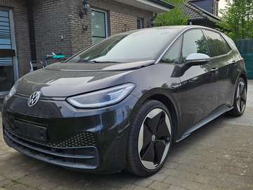 ID.3 Pro 58KWH/PANO/HEAD UP/ELECT SEATS/NET:14100e