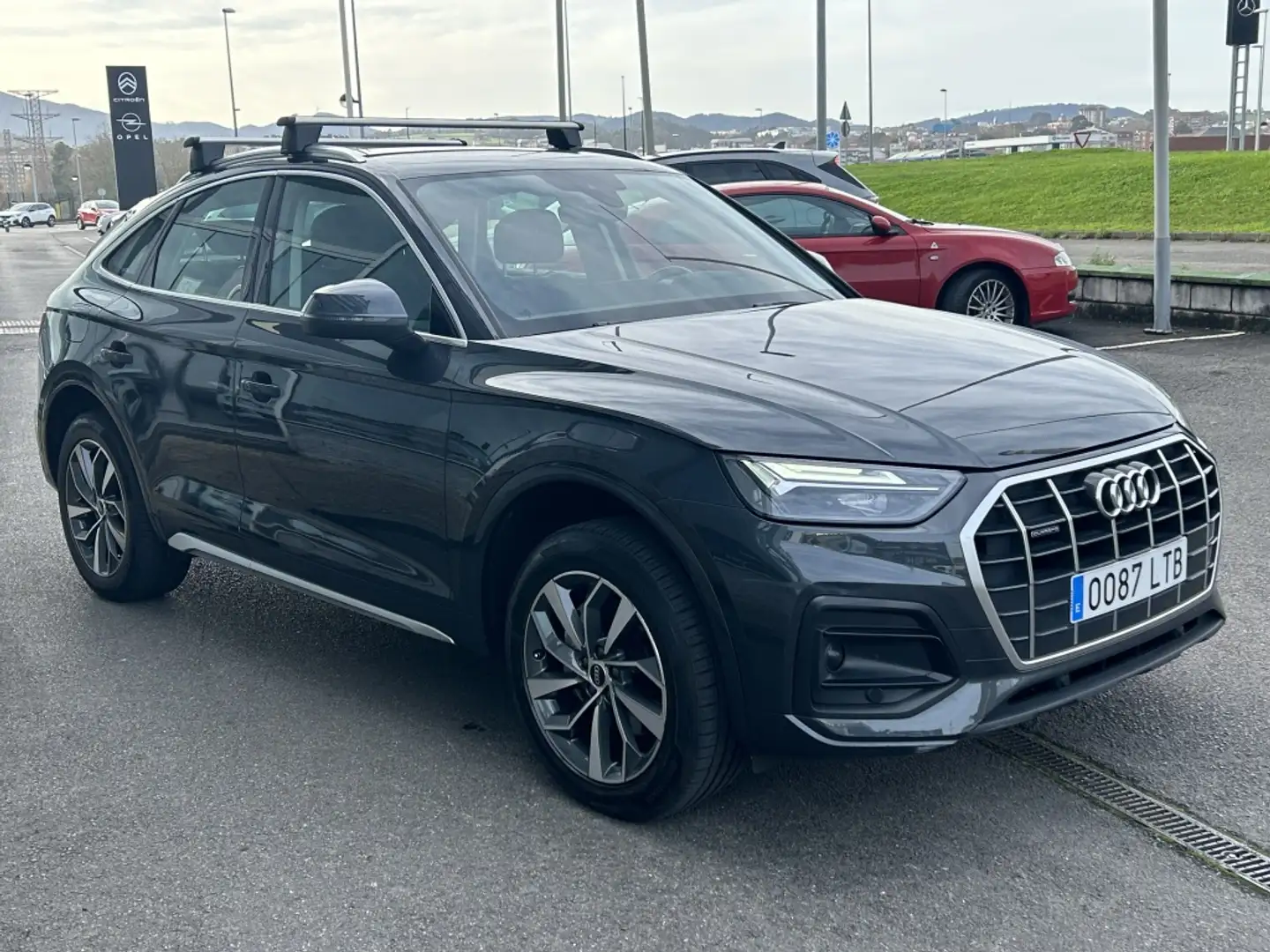 Audi Q5 40 TDI quattro-ultra Advanced S tronic 150kW Grau - 2