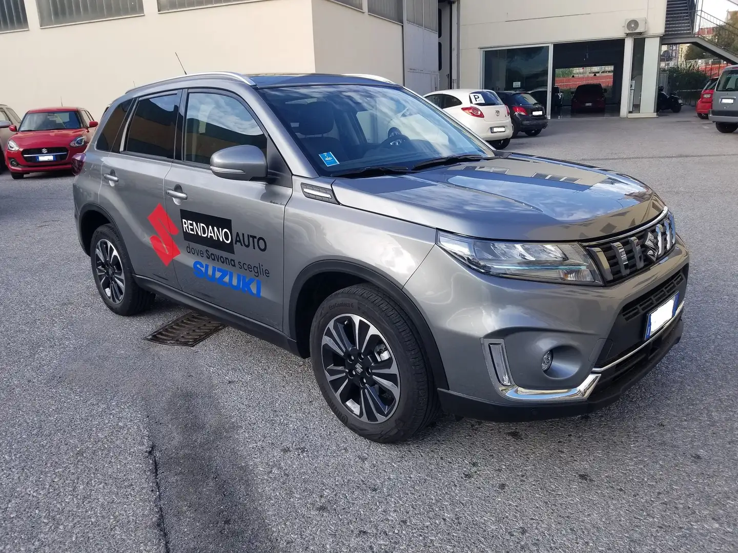 Suzuki Vitara Vitara II 2018 1.5h 140v Starview 4wd allgrip auto Grigio - 1