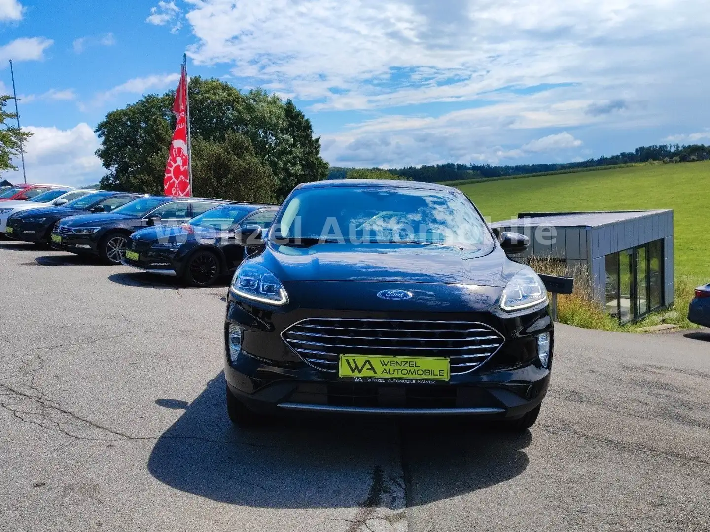 Ford Kuga Titanium X *AWD*LED*AHK*1.Hand*AUTOMATIK* Schwarz - 2