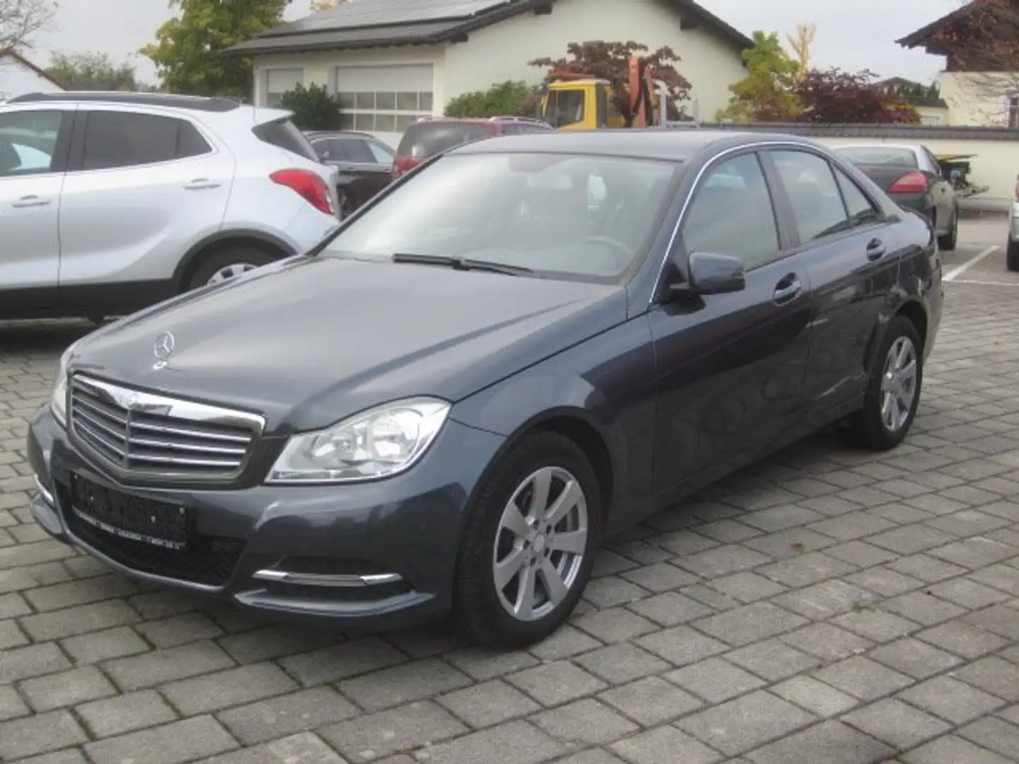 Mercedes-Benz C 220 C-Klasse Diesel CDI DPF (BlueEFFICIENCY) *Sitzheiz Grau - 1