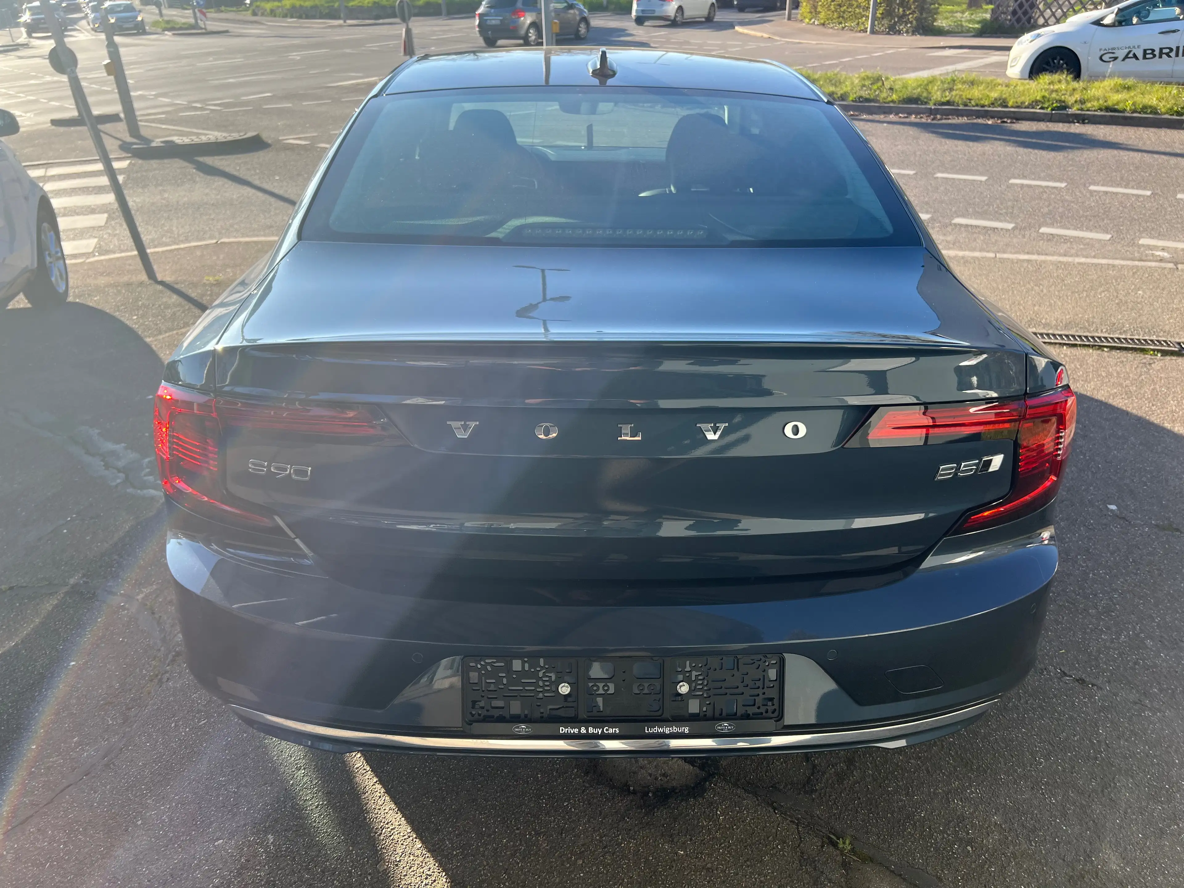 Volvo S90 Inscription AWD — photo 6