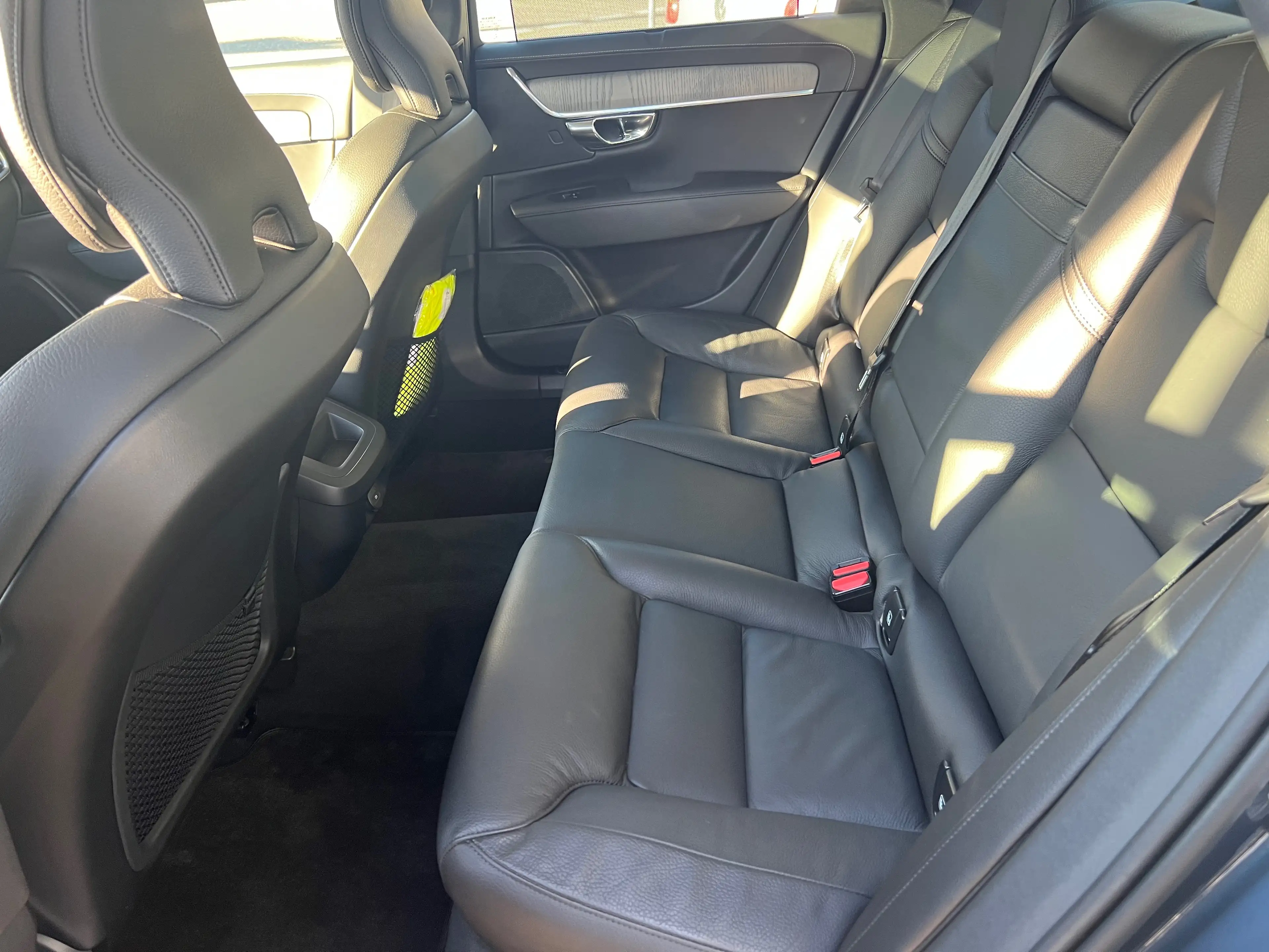 Volvo S90 Inscription AWD — photo 13