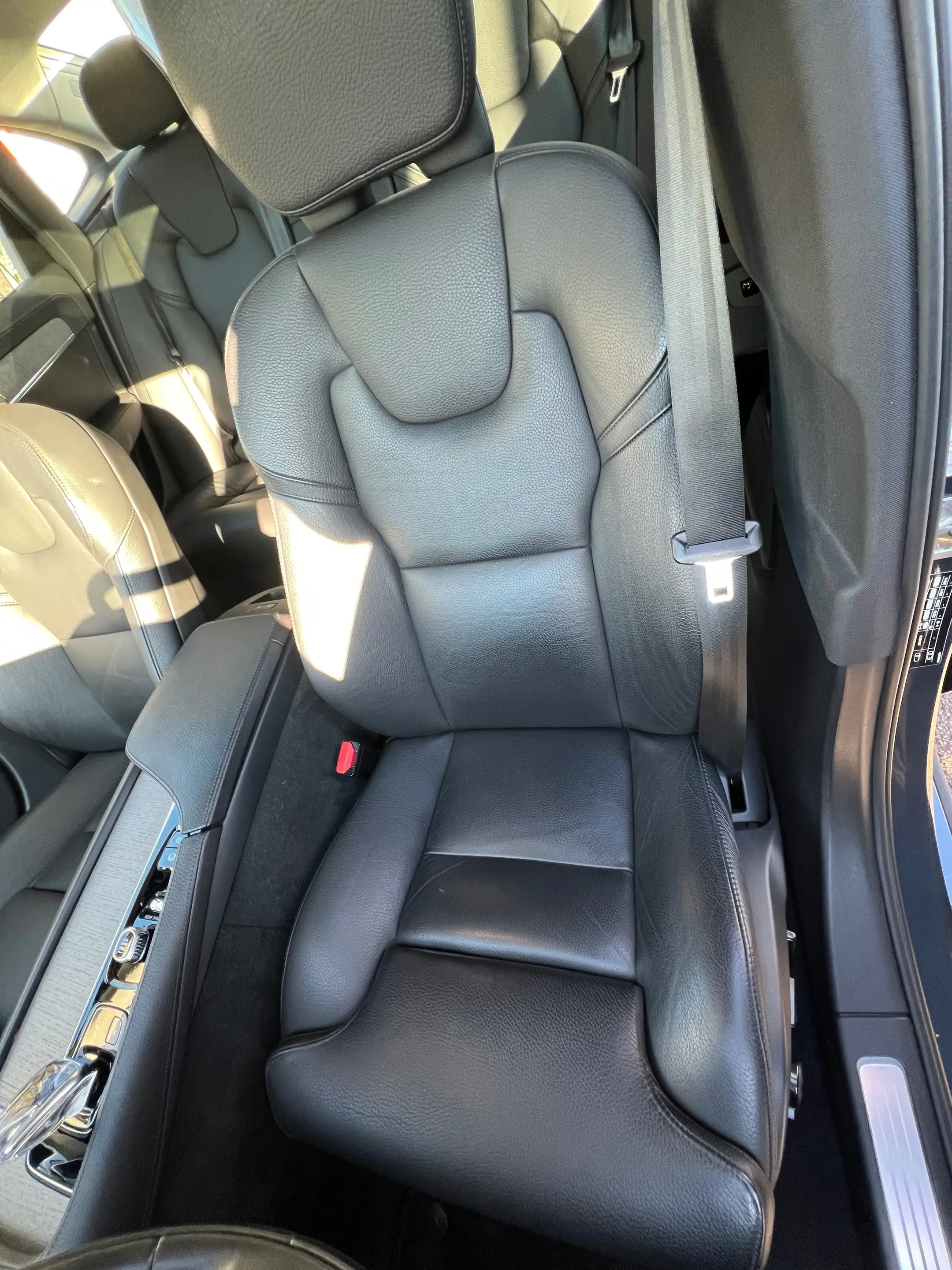 Volvo S90 Inscription AWD — photo 10
