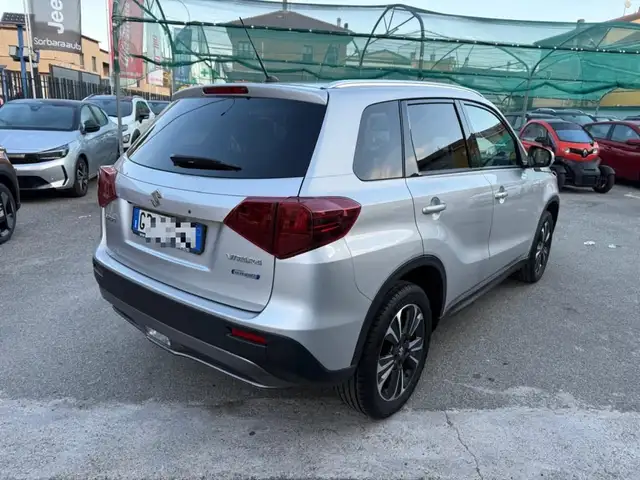 Suzuki Vitara view 5