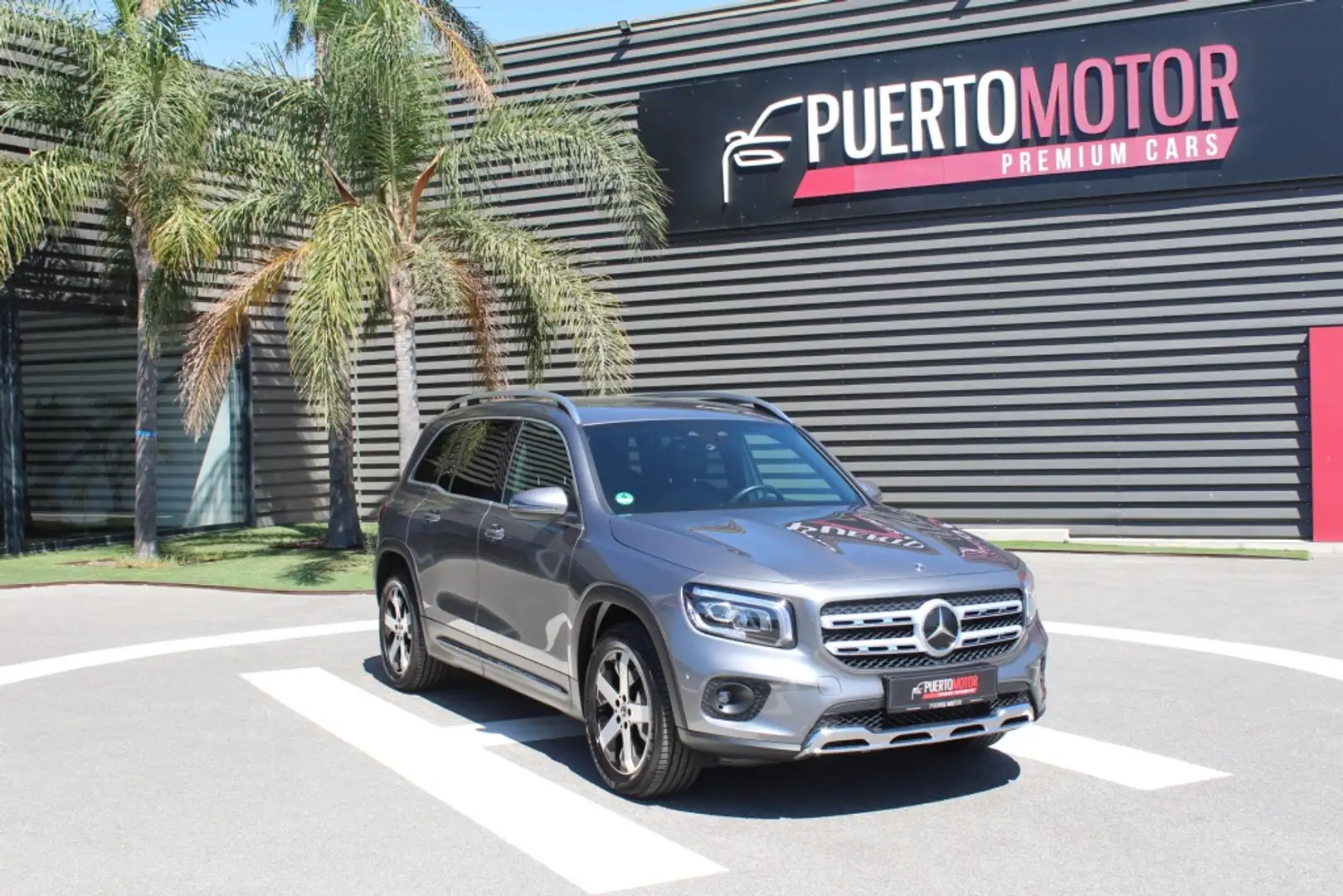 Mercedes-Benz GLB 200 200d 8G-DCT Grijs - 1