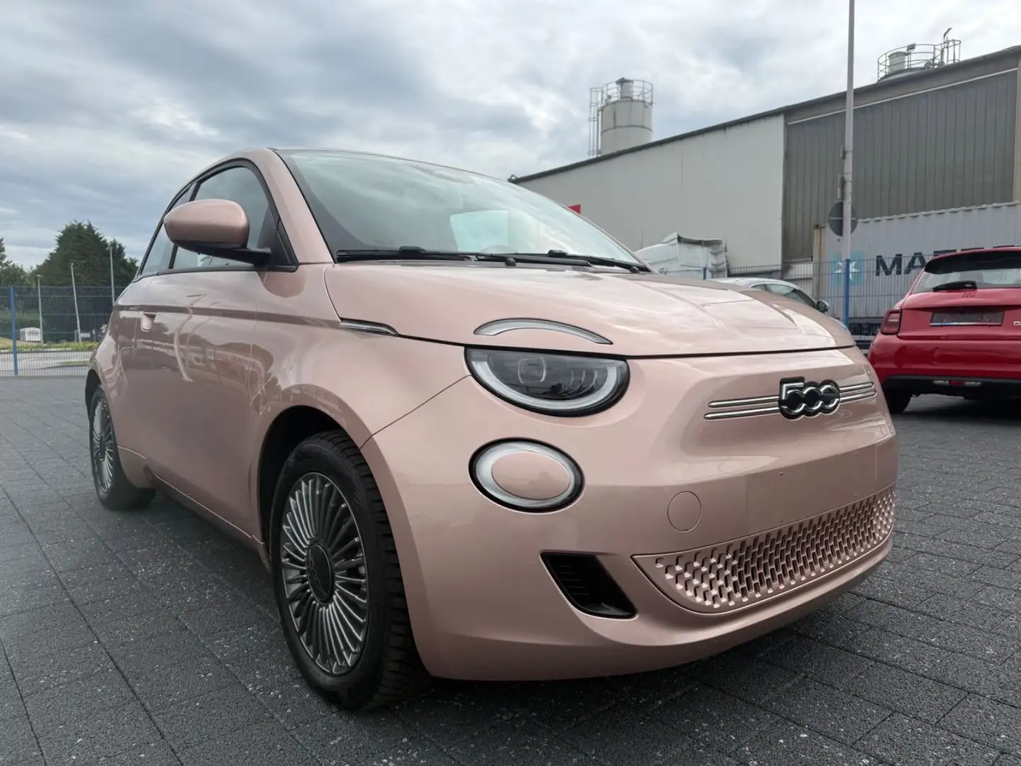 Fiat 500e Icon MAGIC-EYE in Rose Gold Or - 1