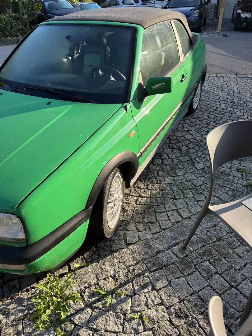 Volkswagen Golf Cabriolet Grün - 2