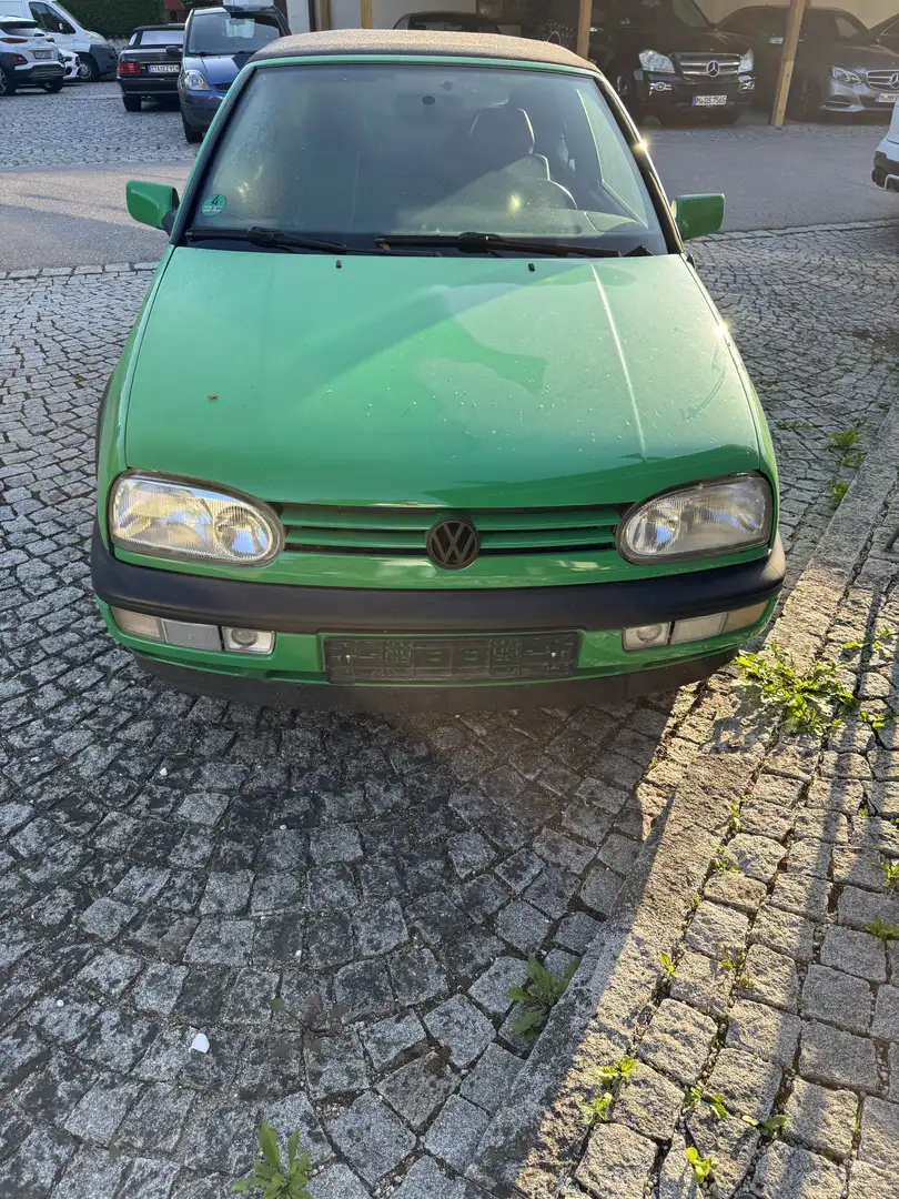 Volkswagen Golf Cabriolet Grün - 1