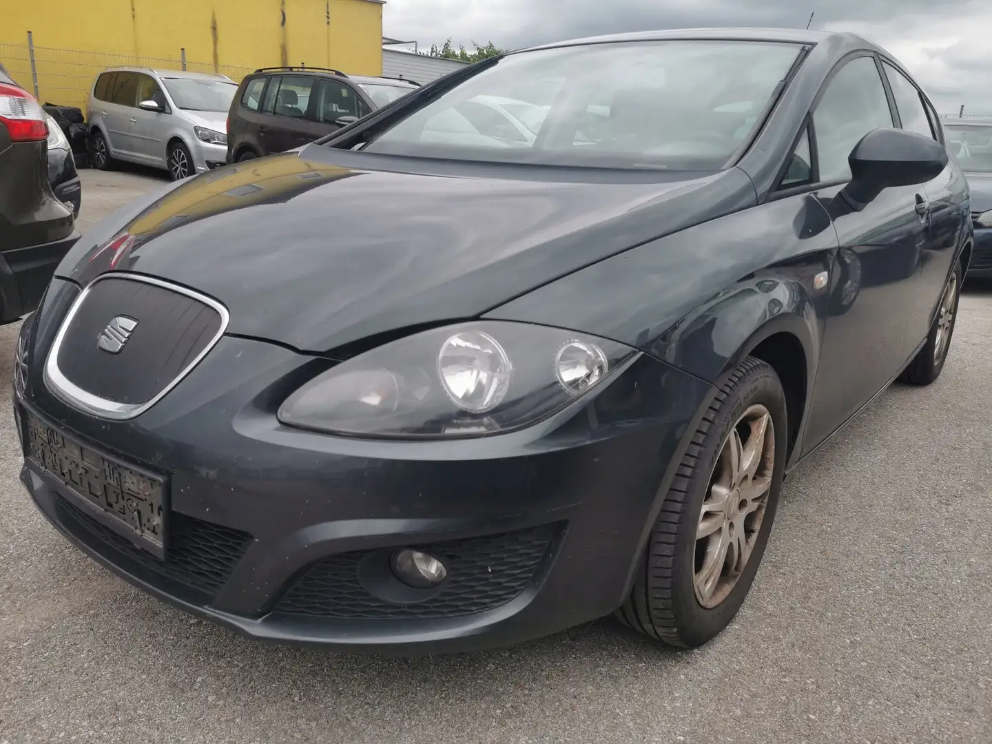 SEAT Leon Leon Chili 1,6 TDI CR Chili Gri - 1