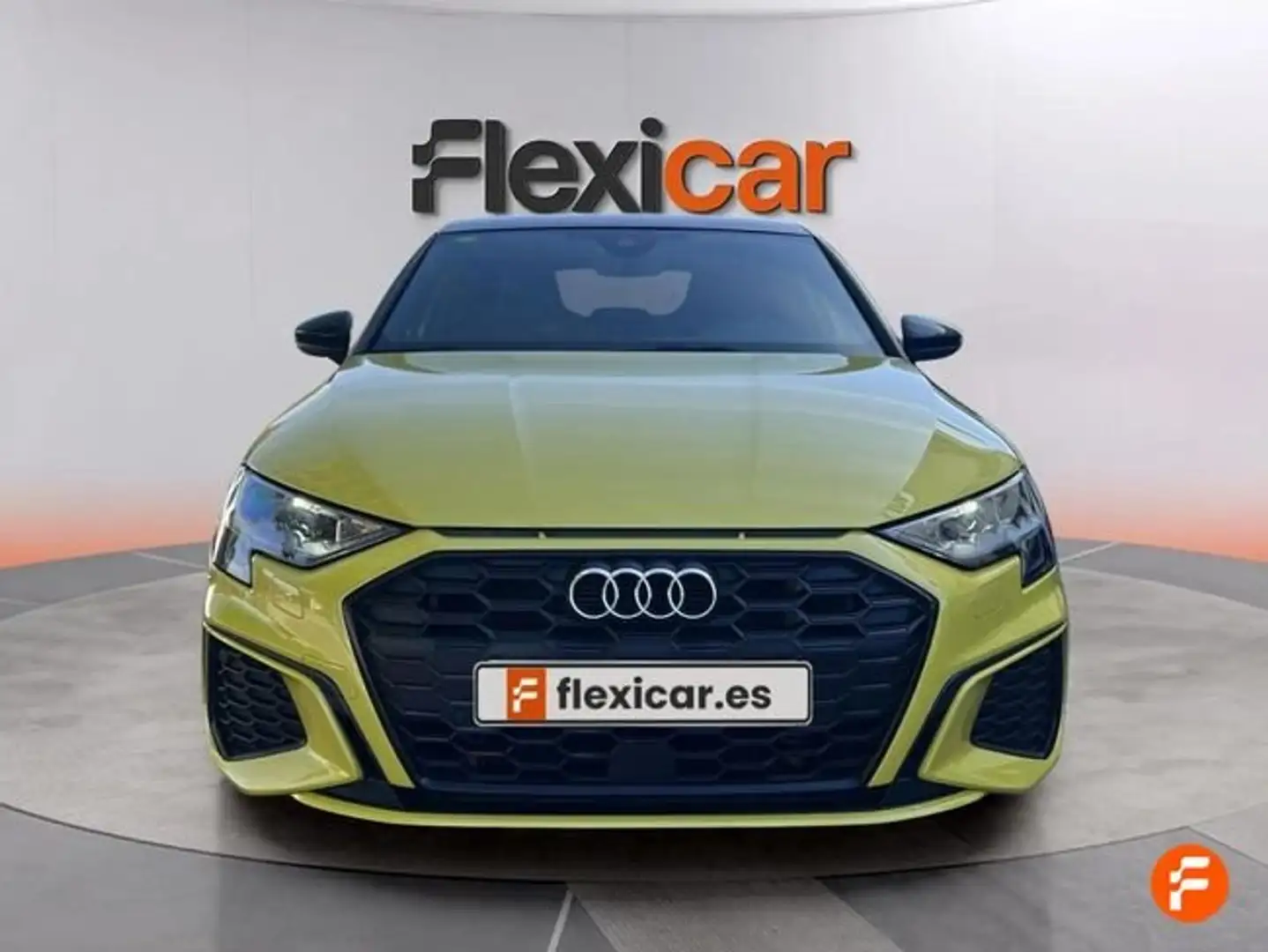 Audi A3 Sportback Black 45 TFSI e Comp S tronic Amarillo - 2