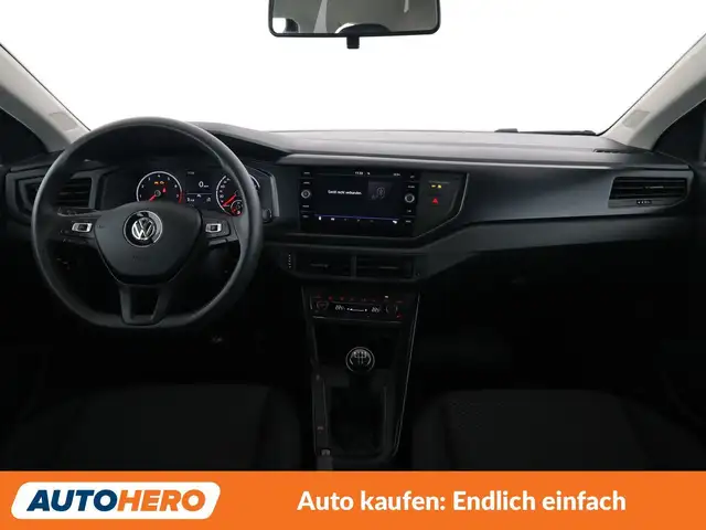 Volkswagen Polo view 12