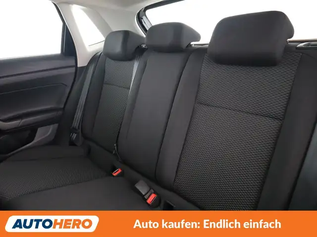 Volkswagen Polo view 14