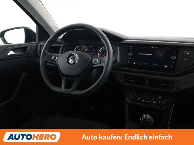 Volkswagen Polo view 13