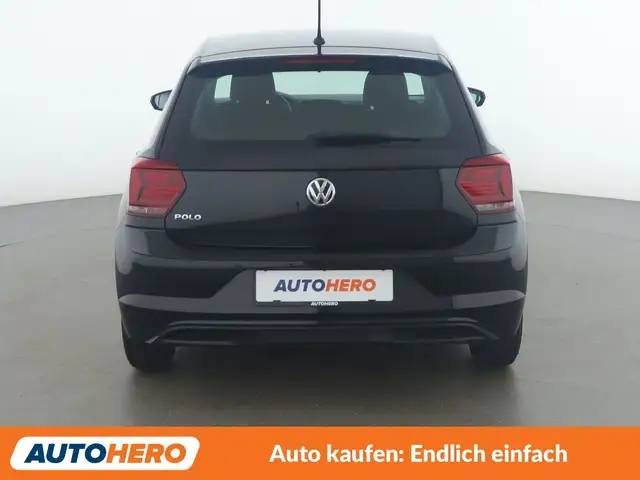 Volkswagen Polo view 5