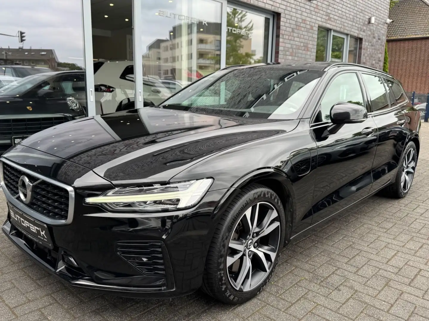 Volvo S60 B4 Lim. Inscription Xenium WinterPak PRO 19" Schwarz - 1