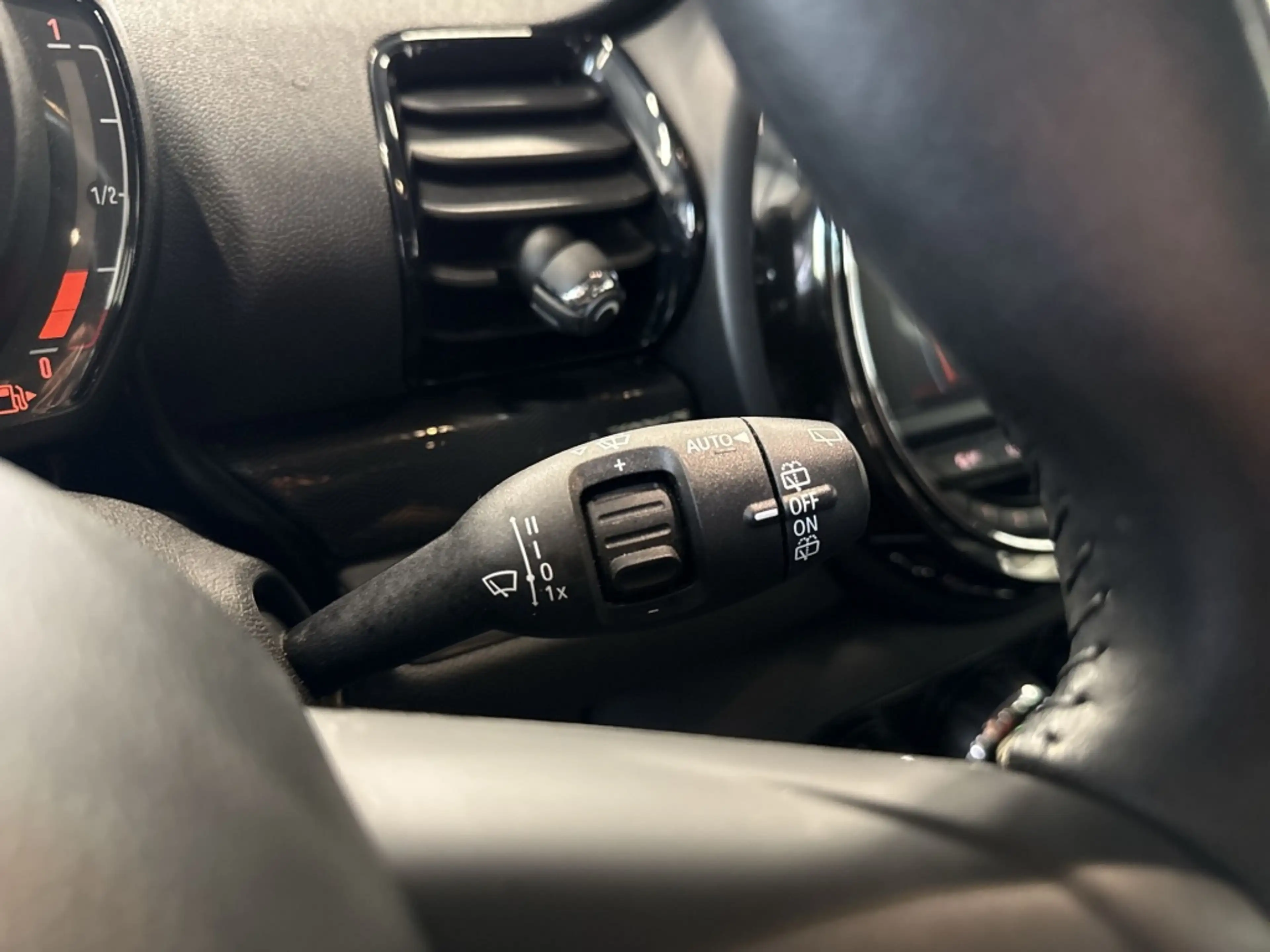 MINI One Clubman 1.5 Chili S. Bns | STOELVERW. | KEYLESS | BLUETOOT — photo 28