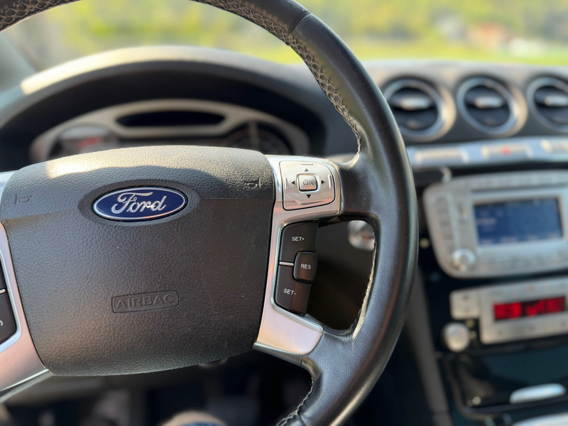 Ford S-Max 2.0 EcoBoost S Edition / Automaat / Stoelverwarmin — photo 17