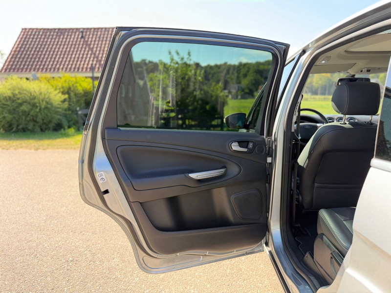 Ford S-Max 2.0 EcoBoost S Edition / Automaat / Stoelverwarmin — photo 23