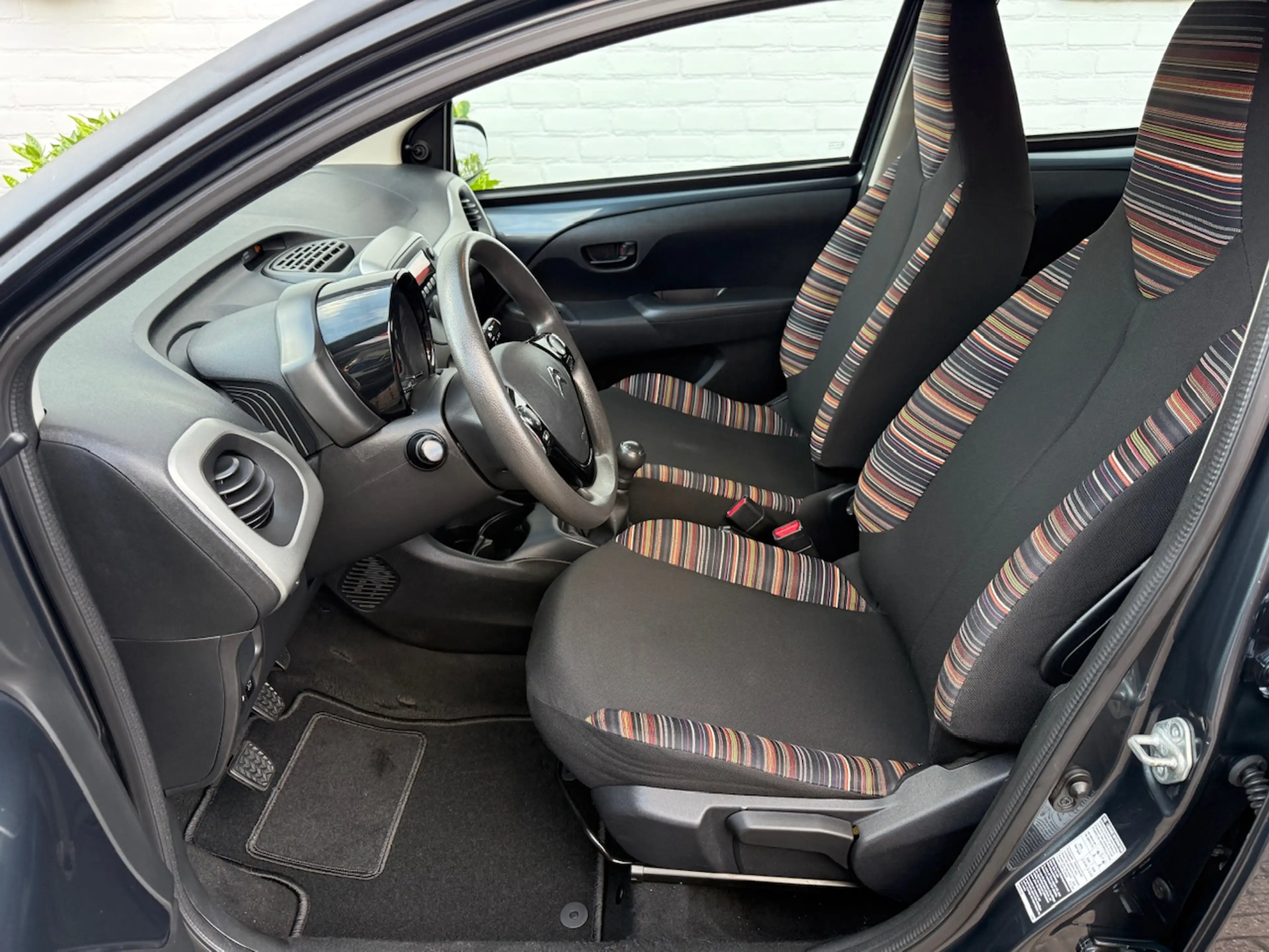 Citroen C1 1.0 e-VTi 68PK 5D FEEL/ Airco/ Bluetooth/ Lichtmet — photo 11